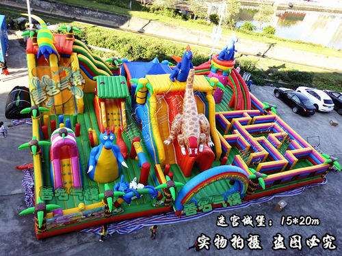 深圳充气城堡大型迷宫